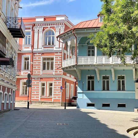 Royal District Apt ♛ Tbilisi Center Apartment ภายนอก รูปภาพ