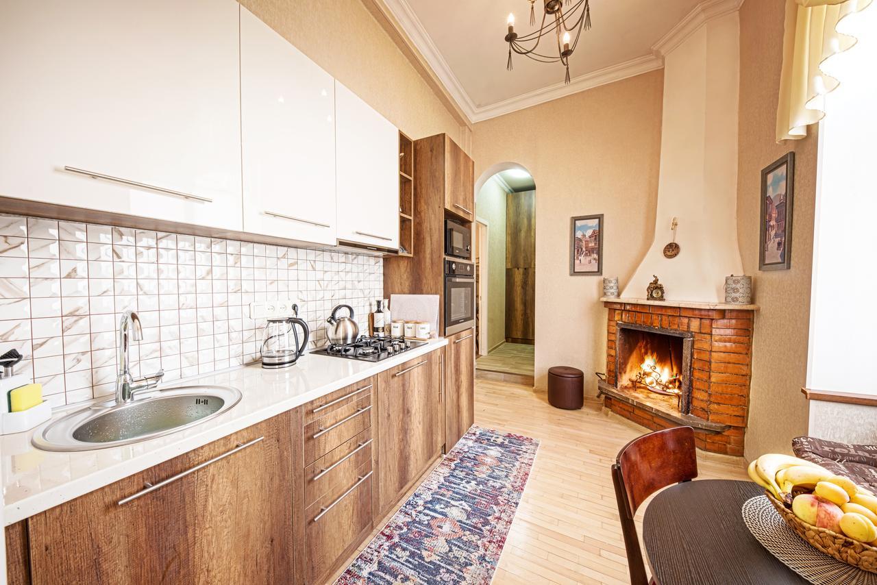Royal District Apt ♛ Tbilisi Center Apartment ภายนอก รูปภาพ